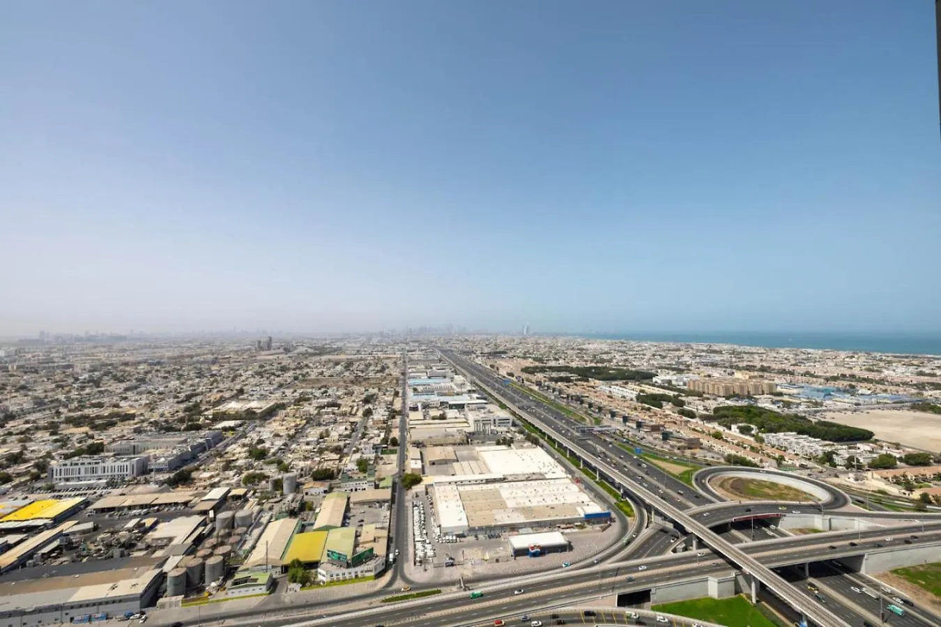 Sky High 1Br In City View With 41St Floor Views Dubai Apartment