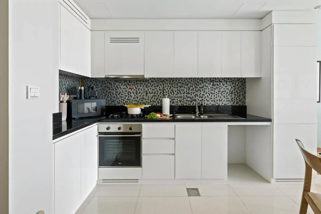 Sky High 1Br In City View With 41St Floor Views Dubai