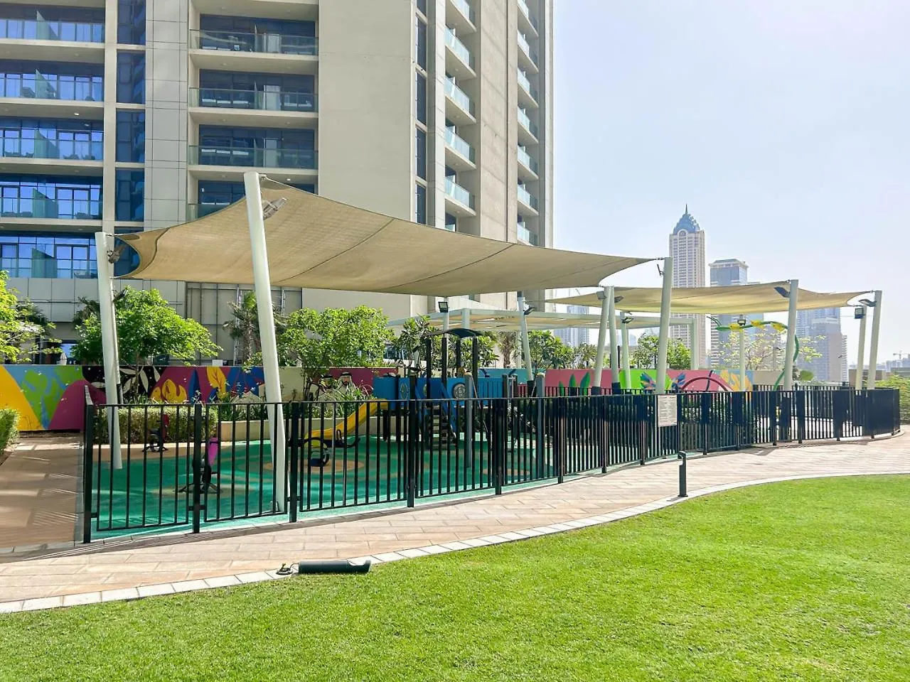 Apartment Sky High 1Br In City View With 41St Floor Views Dubai